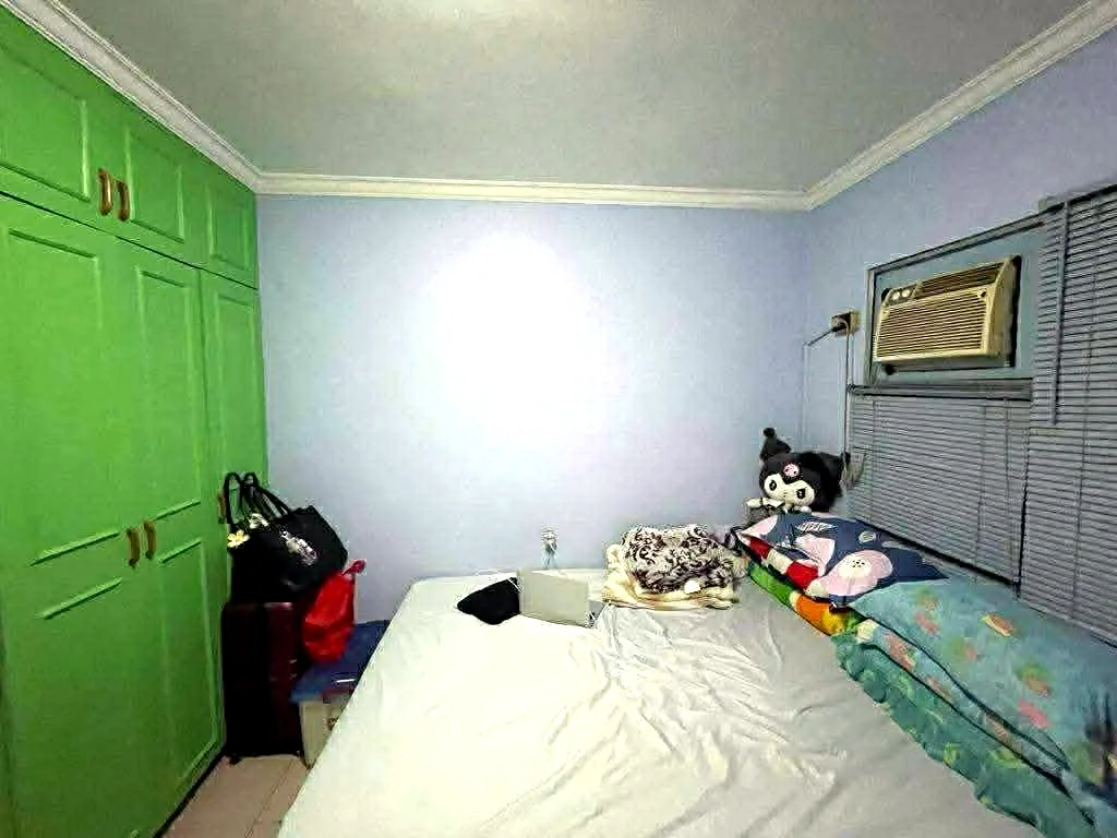 Second floor room one